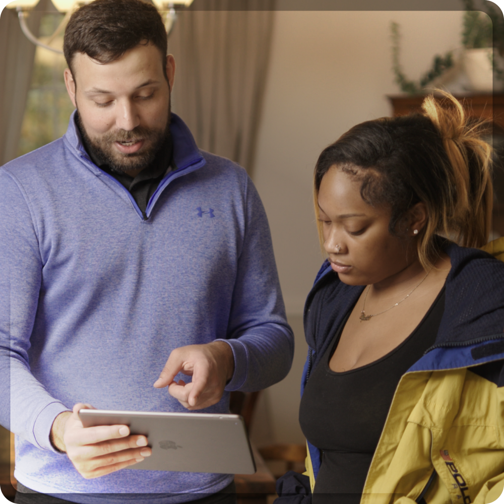 Plumber showing homeowner workflows with Leap